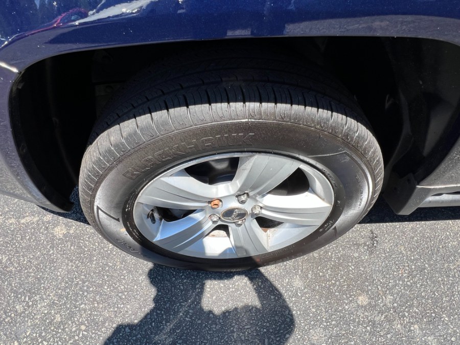 2016 Jeep Compass 4WD 4dr Latitude, available for sale in Westfield, Massachusetts | Auto Wings Cop. Westfield, Massachusetts 2016 Jeep Compass 4WD 4dr Latitude, available for sale in Westfield, Massachusetts | Auto Wings Cop. Westfield, Massachusetts