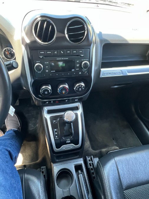 2016 Jeep Compass 4WD 4dr Latitude, available for sale in Westfield, Massachusetts | Auto Wings Cop. Westfield, Massachusetts 2016 Jeep Compass 4WD 4dr Latitude, available for sale in Westfield, Massachusetts | Auto Wings Cop. Westfield, Massachusetts