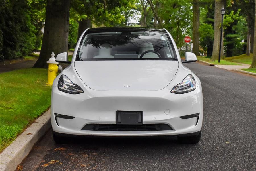 2022 Tesla Model y Long Range AWD 4dr Crossover, available for sale in Great Neck, New York | Camy Cars. Great Neck, New York 2022 Tesla Model y Long Range AWD 4dr Crossover, available for sale in Great Neck, New York | Camy Cars. Great Neck, New York