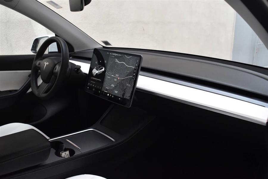 2022 Tesla Model y Long Range AWD 4dr Crossover, available for sale in Great Neck, New York | Camy Cars. Great Neck, New York 2022 Tesla Model y Long Range AWD 4dr Crossover, available for sale in Great Neck, New York | Camy Cars. Great Neck, New York