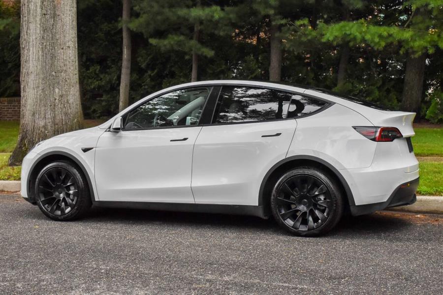 2022 Tesla Model y Long Range AWD 4dr Crossover, available for sale in Great Neck, New York | Camy Cars. Great Neck, New York 2022 Tesla Model y Long Range AWD 4dr Crossover, available for sale in Great Neck, New York | Camy Cars. Great Neck, New York