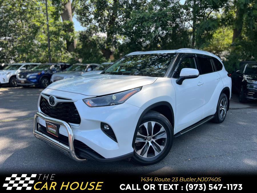 Used 2022 Toyota Highlander in Butler, New Jersey | The Car House. Butler, New Jersey