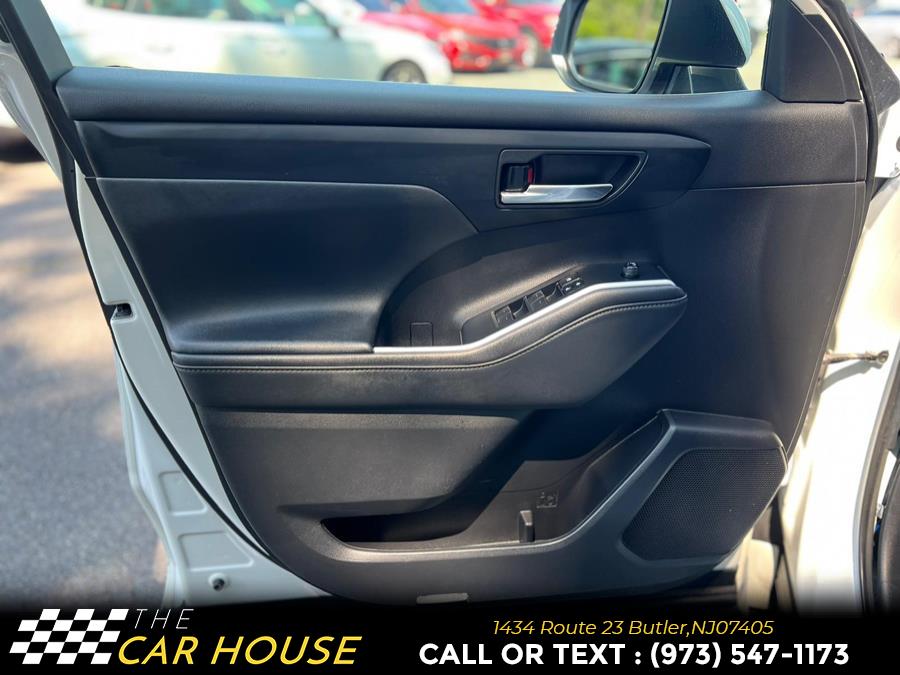 2022 Toyota Highlander XLE AWD (Natl), available for sale in Butler, New Jersey | The Car House. Butler, New Jersey 2022 Toyota Highlander XLE AWD (Natl), available for sale in Butler, New Jersey | The Car House. Butler, New Jersey