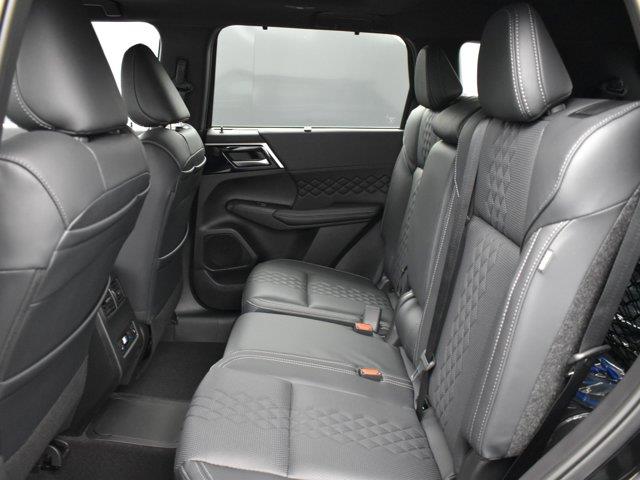 2025 Mitsubishi Outlander Plug-in Hybrid SEL Black Edition, available for sale in Woodside, New York | Drive Central. Woodside, New York 2025 Mitsubishi Outlander Plug-in Hybrid SEL Black Edition, available for sale in Woodside, New York | Drive Central. Woodside, New York