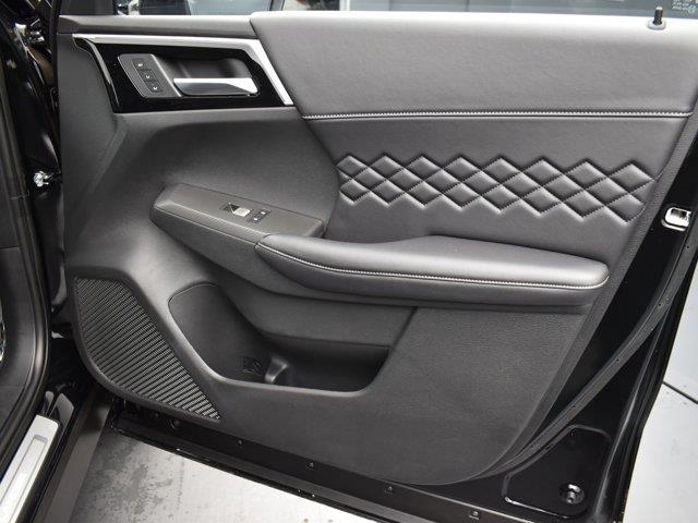 2025 Mitsubishi Outlander Plug-in Hybrid SEL Black Edition, available for sale in Woodside, New York | Drive Central. Woodside, New York 2025 Mitsubishi Outlander Plug-in Hybrid SEL Black Edition, available for sale in Woodside, New York | Drive Central. Woodside, New York