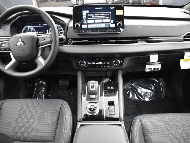 2025 Mitsubishi Outlander Plug-in Hybrid SEL Black Edition, available for sale in Woodside, New York | Drive Central. Woodside, New York 2025 Mitsubishi Outlander Plug-in Hybrid SEL Black Edition, available for sale in Woodside, New York | Drive Central. Woodside, New York
