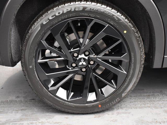 2025 Mitsubishi Outlander Plug-in Hybrid SEL Black Edition, available for sale in Woodside, New York | Drive Central. Woodside, New York 2025 Mitsubishi Outlander Plug-in Hybrid SEL Black Edition, available for sale in Woodside, New York | Drive Central. Woodside, New York