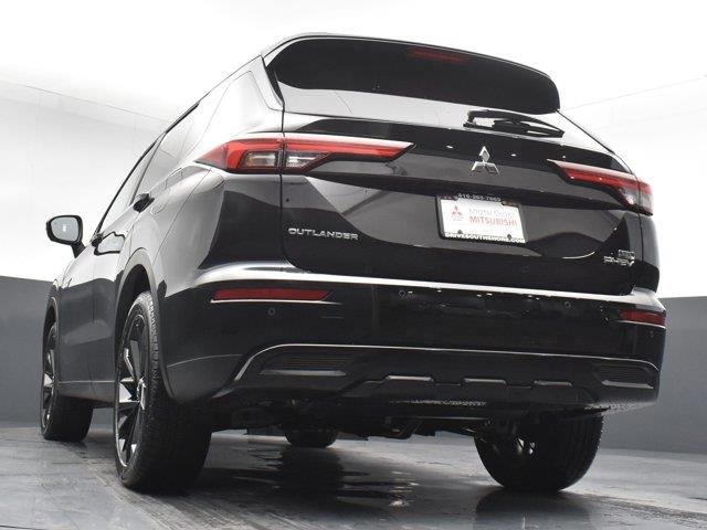 2025 Mitsubishi Outlander Plug-in Hybrid SEL Black Edition, available for sale in Woodside, New York | Drive Central. Woodside, New York 2025 Mitsubishi Outlander Plug-in Hybrid SEL Black Edition, available for sale in Woodside, New York | Drive Central. Woodside, New York