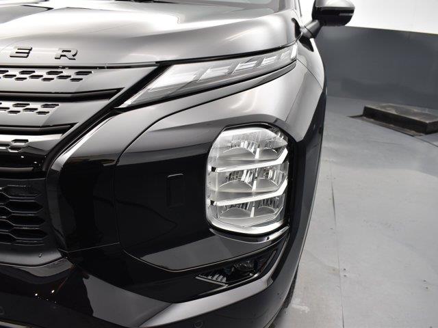 2025 Mitsubishi Outlander Plug-in Hybrid SEL Black Edition, available for sale in Woodside, New York | Drive Central. Woodside, New York 2025 Mitsubishi Outlander Plug-in Hybrid SEL Black Edition, available for sale in Woodside, New York | Drive Central. Woodside, New York