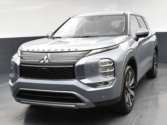 2025 Mitsubishi Outlander SE, available for sale in Woodside, New York | Drive Central. Woodside, New York 2025 Mitsubishi Outlander SE, available for sale in Woodside, New York | Drive Central. Woodside, New York