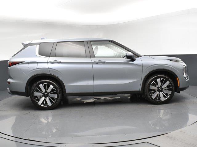 2025 Mitsubishi Outlander SE, available for sale in Woodside, New York | Drive Central. Woodside, New York 2025 Mitsubishi Outlander SE, available for sale in Woodside, New York | Drive Central. Woodside, New York