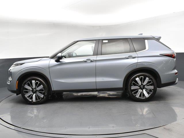 2025 Mitsubishi Outlander SE, available for sale in Woodside, New York | Drive Central. Woodside, New York 2025 Mitsubishi Outlander SE, available for sale in Woodside, New York | Drive Central. Woodside, New York