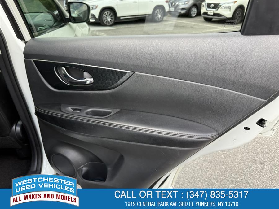 2016 Nissan Rogue SL, available for sale in Yonkers, New York | Apex Westchester Used Vehicles. Yonkers, New York 2016 Nissan Rogue SL, available for sale in Yonkers, New York | Apex Westchester Used Vehicles. Yonkers, New York