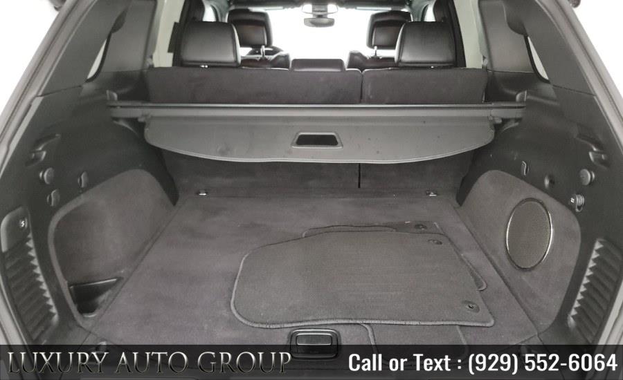 2019 Jeep Grand Cherokee Limited X 4x4, available for sale in Bronx, New York | Luxury Auto Group. Bronx, New York 2019 Jeep Grand Cherokee Limited X 4x4, available for sale in Bronx, New York | Luxury Auto Group. Bronx, New York