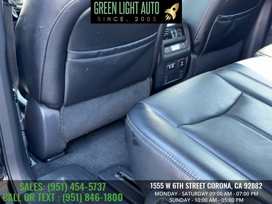 2020 Nissan Pathfinder FWD SL, available for sale in Corona, California | Green Light Auto. Corona, California 2020 Nissan Pathfinder FWD SL, available for sale in Corona, California | Green Light Auto. Corona, California