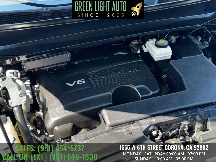 2020 Nissan Pathfinder FWD SL, available for sale in Corona, California | Green Light Auto. Corona, California 2020 Nissan Pathfinder FWD SL, available for sale in Corona, California | Green Light Auto. Corona, California