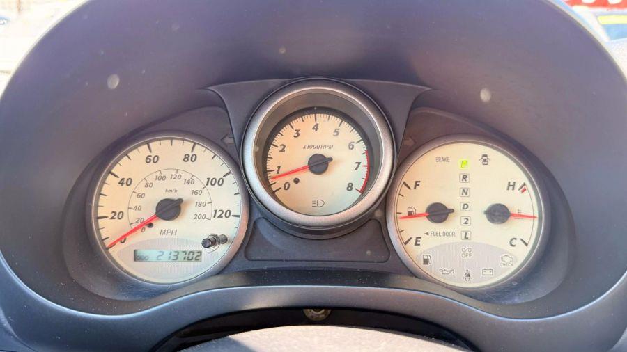 2002 Toyota Rav4 Sport Utility 4D, available for sale in Linden, New Jersey | Route 27 Auto Mall. Linden, New Jersey 2002 Toyota Rav4 Sport Utility 4D, available for sale in Linden, New Jersey | Route 27 Auto Mall. Linden, New Jersey