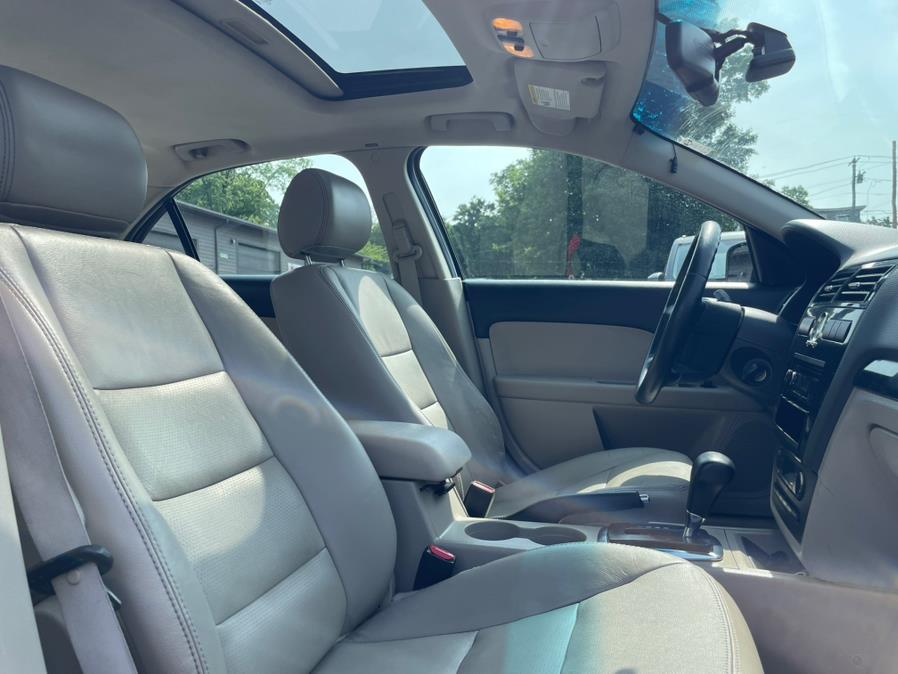 2007 Ford Fusion 4dr Sdn V6 SEL FWD, available for sale in North Branford, Connecticut | CarHavn. North Branford, Connecticut 2007 Ford Fusion 4dr Sdn V6 SEL FWD, available for sale in North Branford, Connecticut | CarHavn. North Branford, Connecticut