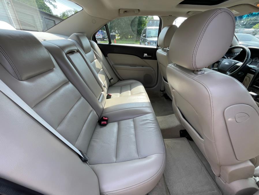 2007 Ford Fusion 4dr Sdn V6 SEL FWD, available for sale in North Branford, Connecticut | CarHavn. North Branford, Connecticut 2007 Ford Fusion 4dr Sdn V6 SEL FWD, available for sale in North Branford, Connecticut | CarHavn. North Branford, Connecticut
