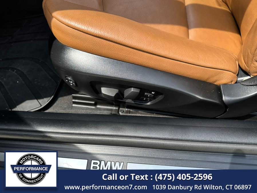 2010 BMW 3 Series 2dr Conv 328i SULEV, available for sale in Wilton, Connecticut | Performance Motor Cars Of Connecticut LLC. Wilton, Connecticut 2010 BMW 3 Series 2dr Conv 328i SULEV, available for sale in Wilton, Connecticut | Performance Motor Cars Of Connecticut LLC. Wilton, Connecticut