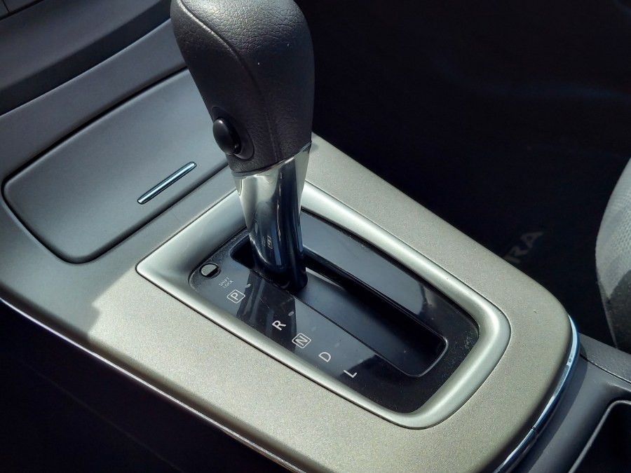 2013 Nissan Sentra 4dr Sdn I4 CVT SL, available for sale in East Windsor, Connecticut | United Auto Sales of E Windsor, Inc. East Windsor, Connecticut 2013 Nissan Sentra 4dr Sdn I4 CVT SL, available for sale in East Windsor, Connecticut | United Auto Sales of E Windsor, Inc. East Windsor, Connecticut
