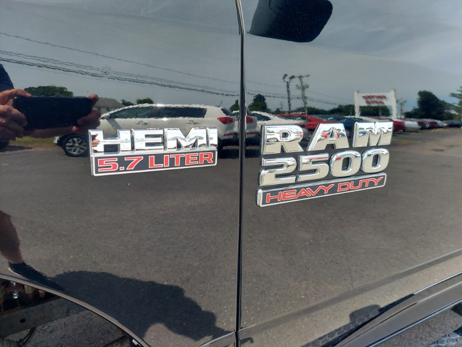 2013 Ram 2500 4WD Crew Cab 149" Tradesman, available for sale in East Windsor, Connecticut | United Auto Sales of E Windsor, Inc. East Windsor, Connecticut 2013 Ram 2500 4WD Crew Cab 149" Tradesman, available for sale in East Windsor, Connecticut | United Auto Sales of E Windsor, Inc. East Windsor, Connecticut