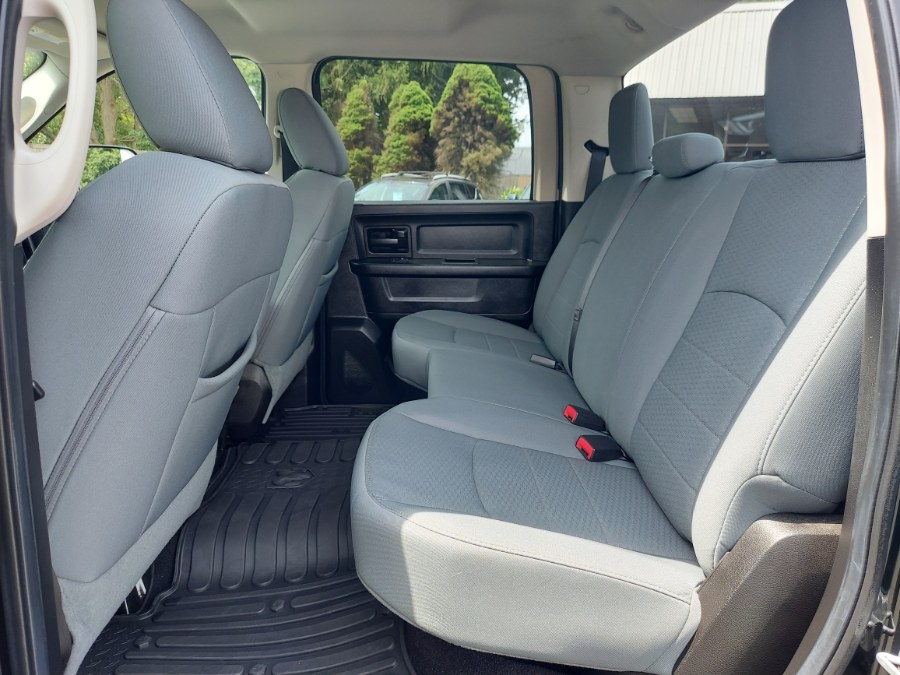 2013 Ram 2500 4WD Crew Cab 149" Tradesman, available for sale in East Windsor, Connecticut | United Auto Sales of E Windsor, Inc. East Windsor, Connecticut 2013 Ram 2500 4WD Crew Cab 149" Tradesman, available for sale in East Windsor, Connecticut | United Auto Sales of E Windsor, Inc. East Windsor, Connecticut