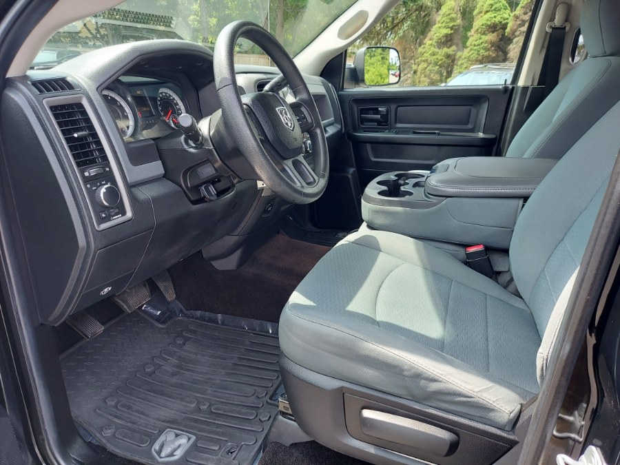 2013 Ram 2500 4WD Crew Cab 149" Tradesman, available for sale in East Windsor, Connecticut | United Auto Sales of E Windsor, Inc. East Windsor, Connecticut 2013 Ram 2500 4WD Crew Cab 149" Tradesman, available for sale in East Windsor, Connecticut | United Auto Sales of E Windsor, Inc. East Windsor, Connecticut