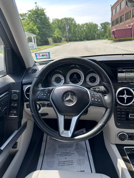 2015 Mercedes-Benz GLK-Class 4MATIC 4dr GLK 350, available for sale in Garfield, New Jersey | Mikes Auto Sales LLC. Garfield, New Jersey 2015 Mercedes-Benz GLK-Class 4MATIC 4dr GLK 350, available for sale in Garfield, New Jersey | Mikes Auto Sales LLC. Garfield, New Jersey