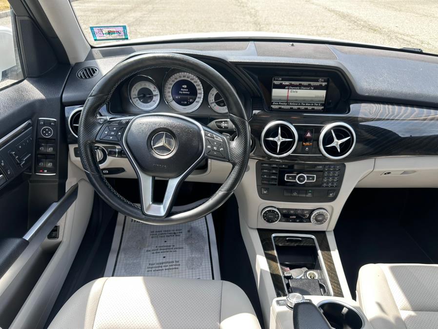 2015 Mercedes-Benz GLK-Class 4MATIC 4dr GLK 350, available for sale in Garfield, New Jersey | Mikes Auto Sales LLC. Garfield, New Jersey 2015 Mercedes-Benz GLK-Class 4MATIC 4dr GLK 350, available for sale in Garfield, New Jersey | Mikes Auto Sales LLC. Garfield, New Jersey