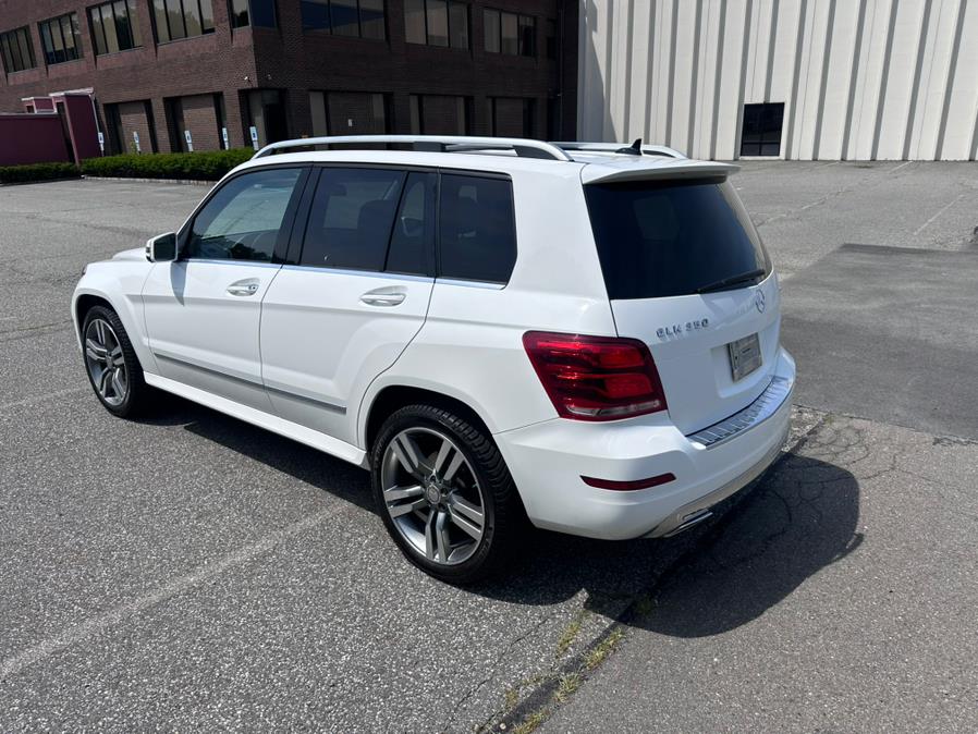 2015 Mercedes-Benz GLK-Class 4MATIC 4dr GLK 350, available for sale in Garfield, New Jersey | Mikes Auto Sales LLC. Garfield, New Jersey 2015 Mercedes-Benz GLK-Class 4MATIC 4dr GLK 350, available for sale in Garfield, New Jersey | Mikes Auto Sales LLC. Garfield, New Jersey