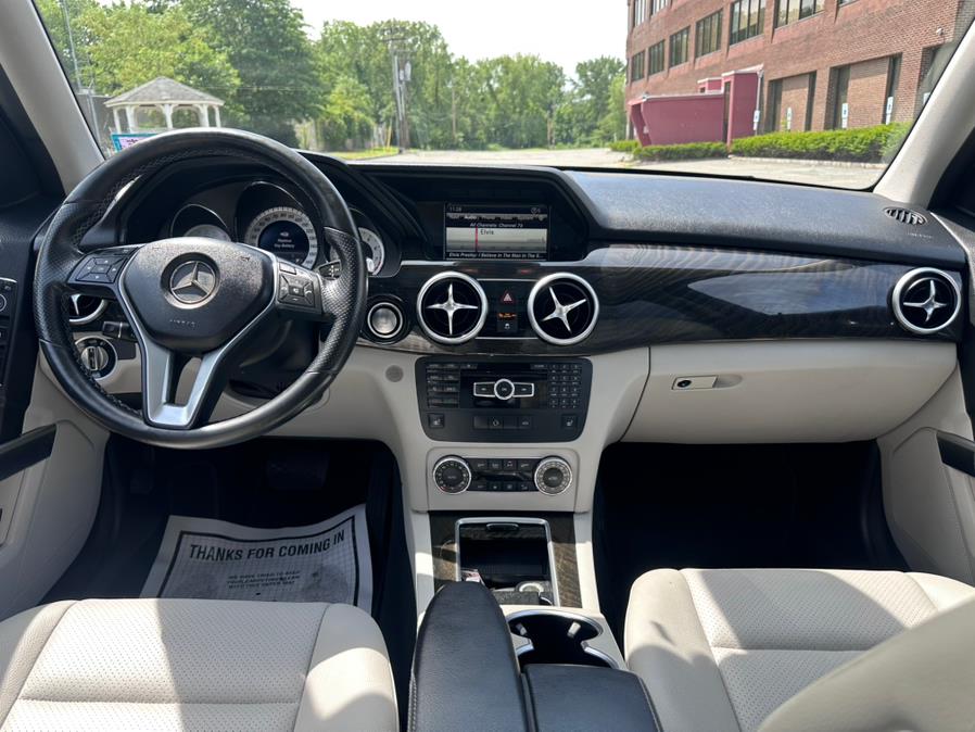 2015 Mercedes-Benz GLK-Class 4MATIC 4dr GLK 350, available for sale in Garfield, New Jersey | Mikes Auto Sales LLC. Garfield, New Jersey 2015 Mercedes-Benz GLK-Class 4MATIC 4dr GLK 350, available for sale in Garfield, New Jersey | Mikes Auto Sales LLC. Garfield, New Jersey