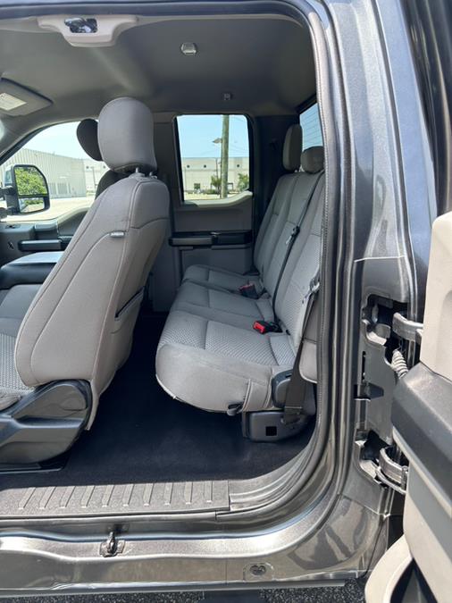 2020 Ford Super Duty F-350 SRW XLT 4WD SuperCab 8'' Box, available for sale in Garfield, New Jersey | Mikes Auto Sales LLC. Garfield, New Jersey 2020 Ford Super Duty F-350 SRW XLT 4WD SuperCab 8'' Box, available for sale in Garfield, New Jersey | Mikes Auto Sales LLC. Garfield, New Jersey