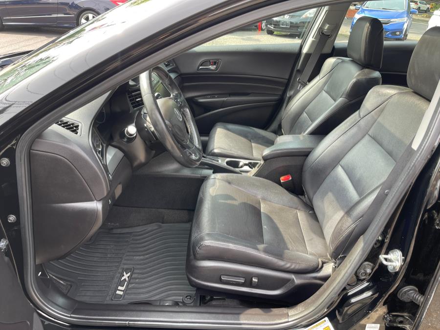 2017 Acura ILX Sedan w/Premium Pkg, available for sale in Bloomfield, Connecticut | AXA Car Sales and Repair LLC. Bloomfield, Connecticut 2017 Acura ILX Sedan w/Premium Pkg, available for sale in Bloomfield, Connecticut | AXA Car Sales and Repair LLC. Bloomfield, Connecticut