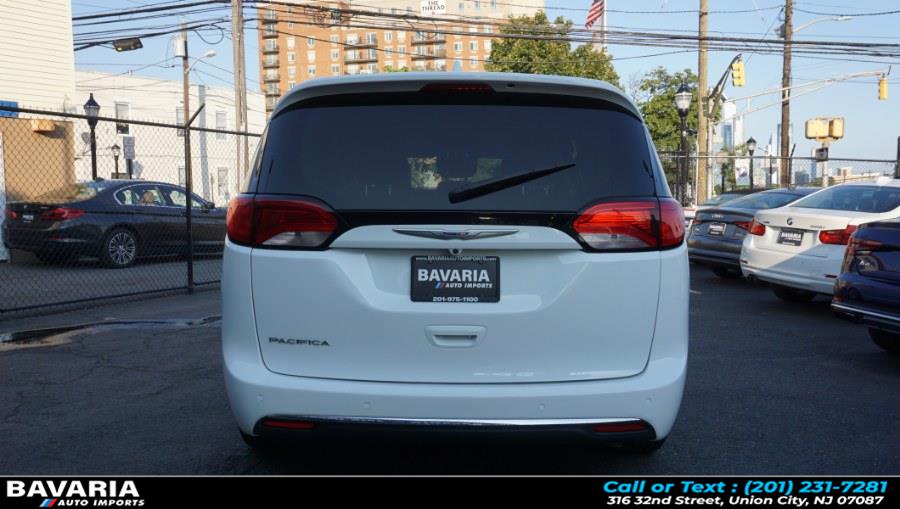2018 Chrysler Pacifica Touring L FWD, available for sale in Union City, New Jersey | Bavaria Auto Imports. Union City, New Jersey 2018 Chrysler Pacifica Touring L FWD, available for sale in Union City, New Jersey | Bavaria Auto Imports. Union City, New Jersey