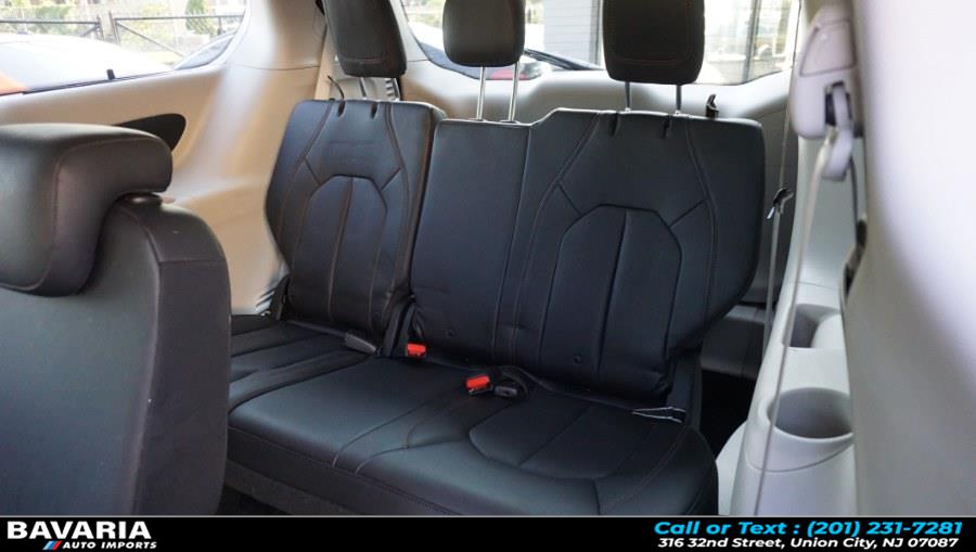 2018 Chrysler Pacifica Touring L FWD, available for sale in Union City, New Jersey | Bavaria Auto Imports. Union City, New Jersey 2018 Chrysler Pacifica Touring L FWD, available for sale in Union City, New Jersey | Bavaria Auto Imports. Union City, New Jersey