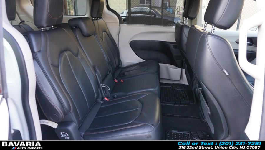 2018 Chrysler Pacifica Touring L FWD, available for sale in Union City, New Jersey | Bavaria Auto Imports. Union City, New Jersey 2018 Chrysler Pacifica Touring L FWD, available for sale in Union City, New Jersey | Bavaria Auto Imports. Union City, New Jersey