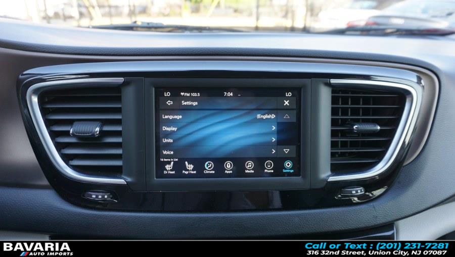 2018 Chrysler Pacifica Touring L FWD, available for sale in Union City, New Jersey | Bavaria Auto Imports. Union City, New Jersey 2018 Chrysler Pacifica Touring L FWD, available for sale in Union City, New Jersey | Bavaria Auto Imports. Union City, New Jersey