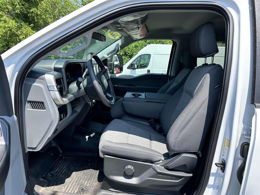 2024 Ford Super Duty F-250 Srw XL, available for sale in Patchogue, New York | Baron Supercenter. Patchogue, New York 2024 Ford Super Duty F-250 Srw XL, available for sale in Patchogue, New York | Baron Supercenter. Patchogue, New York