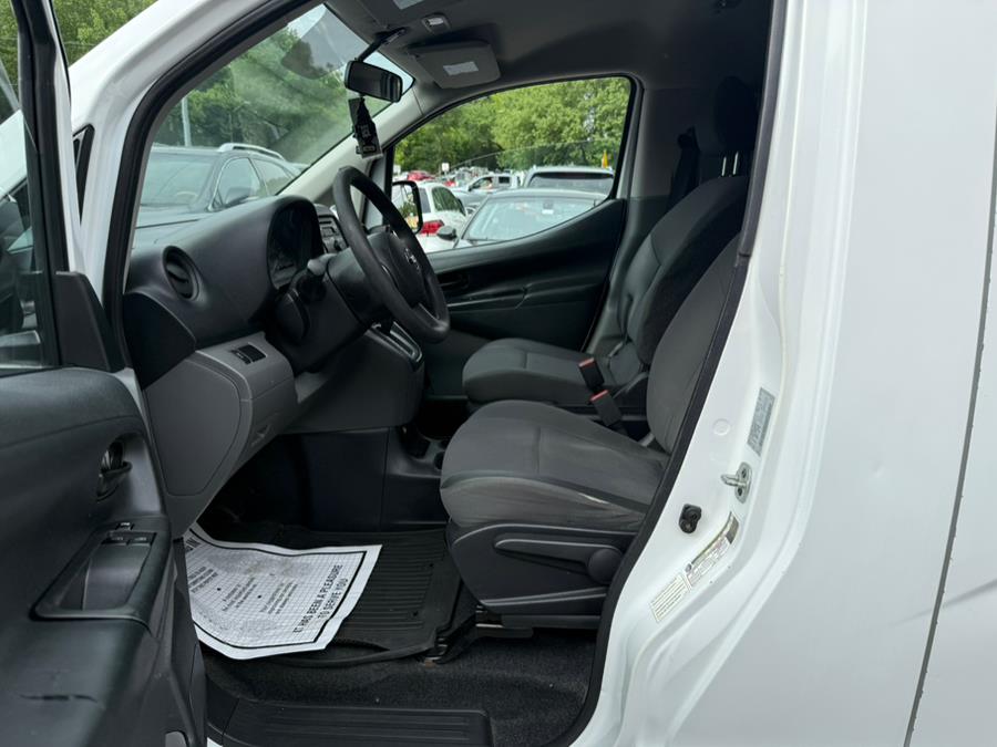 2013 Nissan NV200 I4 SV, available for sale in New Milford, Connecticut | Auto Technic LLC. New Milford, Connecticut 2013 Nissan NV200 I4 SV, available for sale in New Milford, Connecticut | Auto Technic LLC. New Milford, Connecticut