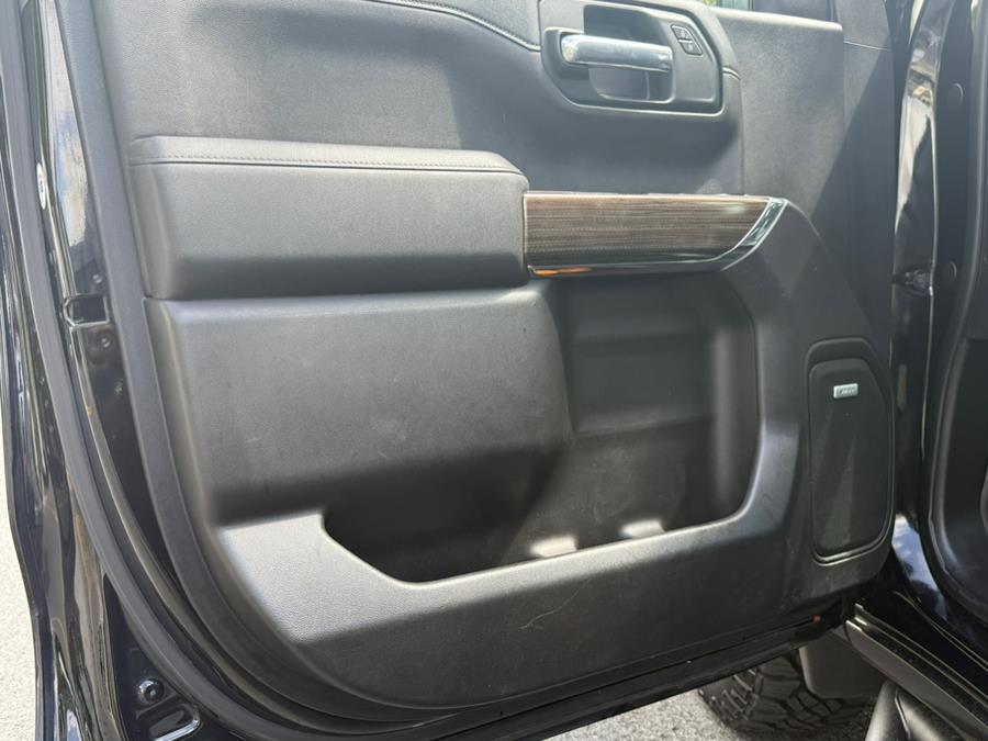 2019 Chevrolet Silverado 1500 4WD Crew Cab 147" LT Trail Boss, available for sale in Port Chester, New York | JC Lopez Auto Sales Corp. Port Chester, New York 2019 Chevrolet Silverado 1500 4WD Crew Cab 147" LT Trail Boss, available for sale in Port Chester, New York | JC Lopez Auto Sales Corp. Port Chester, New York