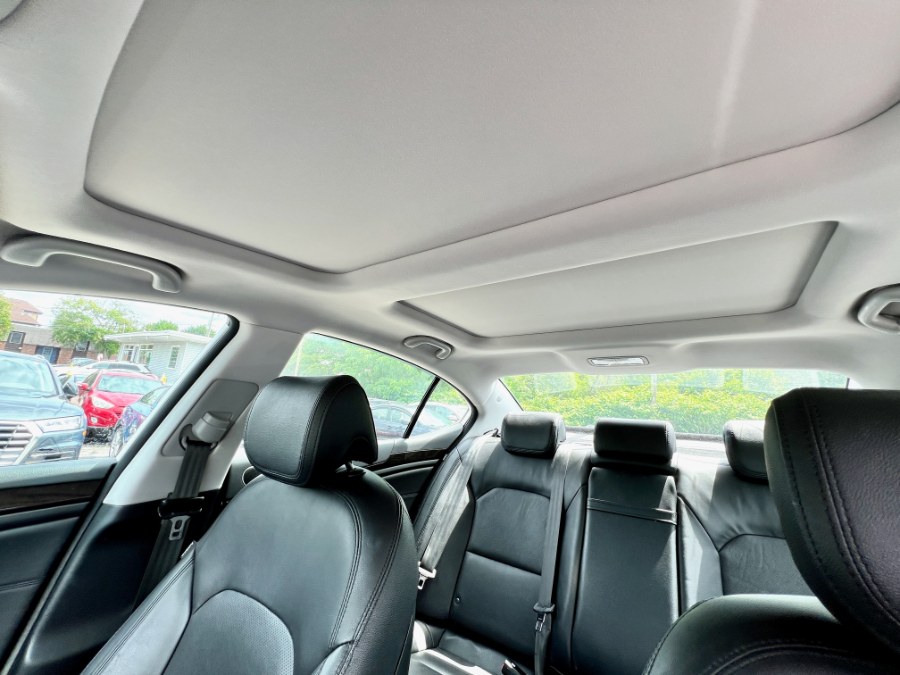 2016 Kia Cadenza 4dr Sdn Premium, available for sale in Manchester, New Hampshire | Second Street Auto Sales Inc. Manchester, New Hampshire 2016 Kia Cadenza 4dr Sdn Premium, available for sale in Manchester, New Hampshire | Second Street Auto Sales Inc. Manchester, New Hampshire