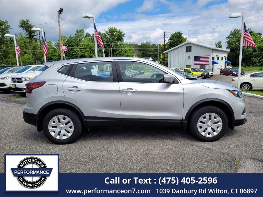 2020 Nissan Rogue Sport AWD S, available for sale in Wilton, Connecticut | Performance Motor Cars Of Connecticut LLC. Wilton, Connecticut 2020 Nissan Rogue Sport AWD S, available for sale in Wilton, Connecticut | Performance Motor Cars Of Connecticut LLC. Wilton, Connecticut
