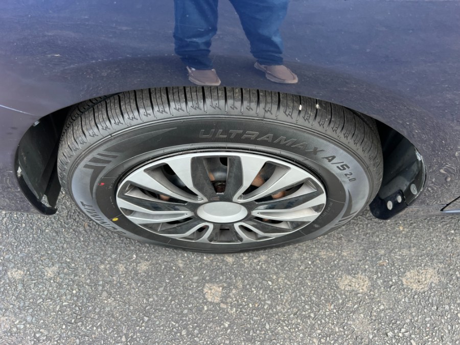2011 Toyota Corolla 4dr Sdn Auto LE, available for sale in Westfield, Massachusetts | Auto Wings Cop. Westfield, Massachusetts 2011 Toyota Corolla 4dr Sdn Auto LE, available for sale in Westfield, Massachusetts | Auto Wings Cop. Westfield, Massachusetts