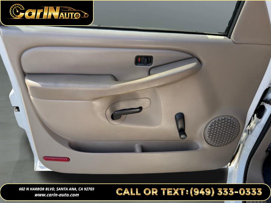 2004 GMC Sierra 1500 Reg Cab 133.0" WB Work Truck, available for sale in Santa Ana, California | Carin Auto. Santa Ana, California 2004 GMC Sierra 1500 Reg Cab 133.0" WB Work Truck, available for sale in Santa Ana, California | Carin Auto. Santa Ana, California