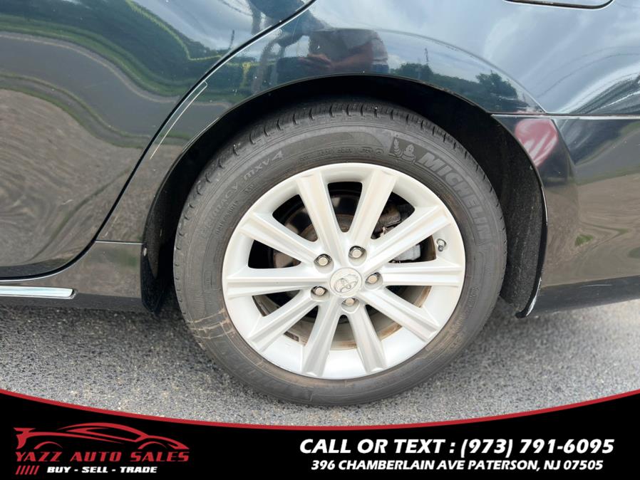 2012 Toyota Camry Hybrid 4dr Sdn XLE, available for sale in Paterson, New Jersey | Yazz Auto Sales. Paterson, New Jersey 2012 Toyota Camry Hybrid 4dr Sdn XLE, available for sale in Paterson, New Jersey | Yazz Auto Sales. Paterson, New Jersey