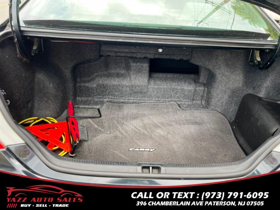 2012 Toyota Camry Hybrid 4dr Sdn XLE, available for sale in Paterson, New Jersey | Yazz Auto Sales. Paterson, New Jersey 2012 Toyota Camry Hybrid 4dr Sdn XLE, available for sale in Paterson, New Jersey | Yazz Auto Sales. Paterson, New Jersey