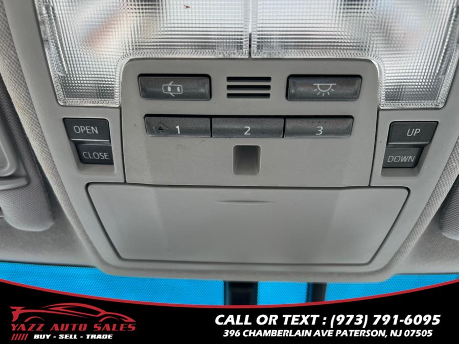 2012 Toyota Camry Hybrid 4dr Sdn XLE, available for sale in Paterson, New Jersey | Yazz Auto Sales. Paterson, New Jersey 2012 Toyota Camry Hybrid 4dr Sdn XLE, available for sale in Paterson, New Jersey | Yazz Auto Sales. Paterson, New Jersey