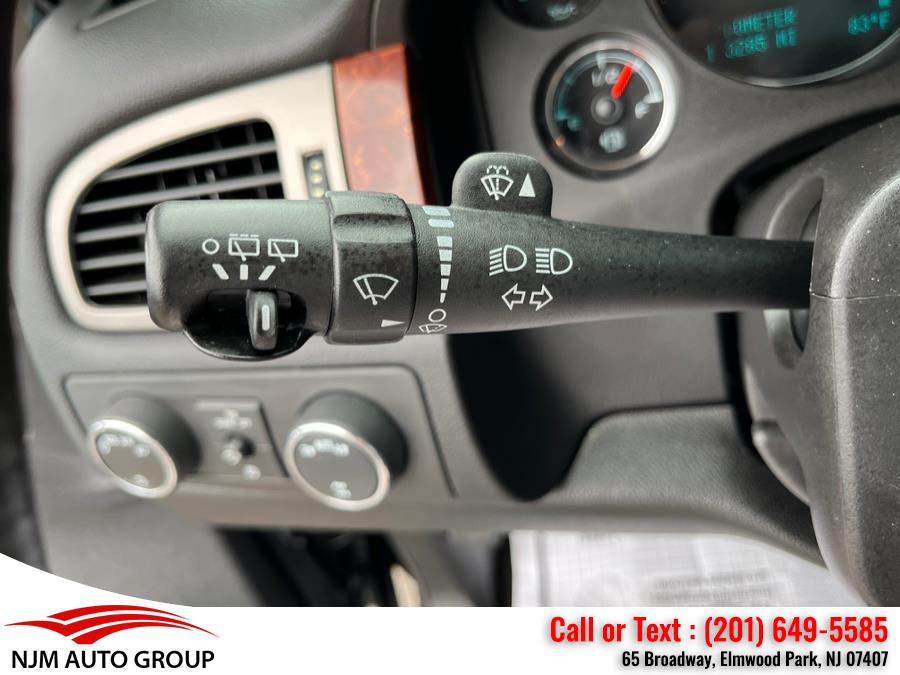 2014 GMC Yukon XL 4WD 4dr SLT, available for sale in Elmwood Park, New Jersey | NJM Auto Group. Elmwood Park, New Jersey 2014 GMC Yukon XL 4WD 4dr SLT, available for sale in Elmwood Park, New Jersey | NJM Auto Group. Elmwood Park, New Jersey