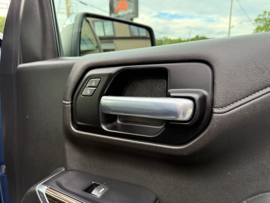 2019 Chevrolet Silverado 1500 4WD Crew Cab 147" LT, available for sale in Peabody, Massachusetts | All Motors. Peabody, Massachusetts 2019 Chevrolet Silverado 1500 4WD Crew Cab 147" LT, available for sale in Peabody, Massachusetts | All Motors. Peabody, Massachusetts